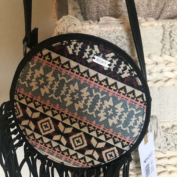 NWT ROXY CROSSBODY FRINGE FESTIVAL BAG (black) - Picture 6 of 8